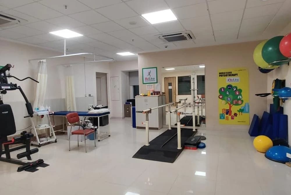Samarth Clinic Interior - Modern Physiotherapy Facility